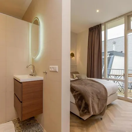 Hotel Novallure Centre *